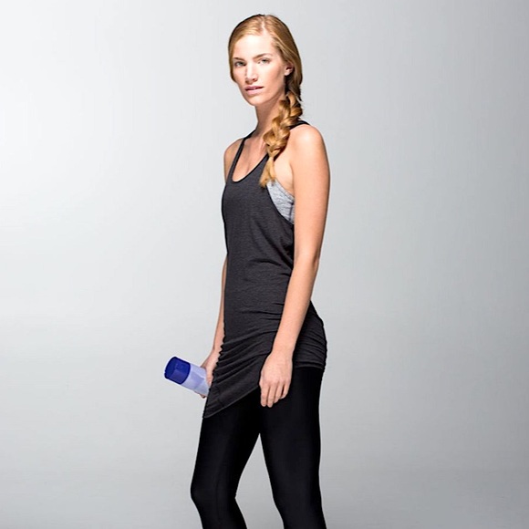 LULULEMON - Torque Tank top - Heathered Dark Grey - Size Small - Picture 16 of 16